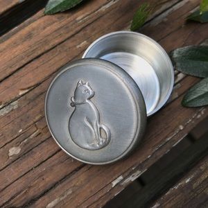 Pewter cat treasure box